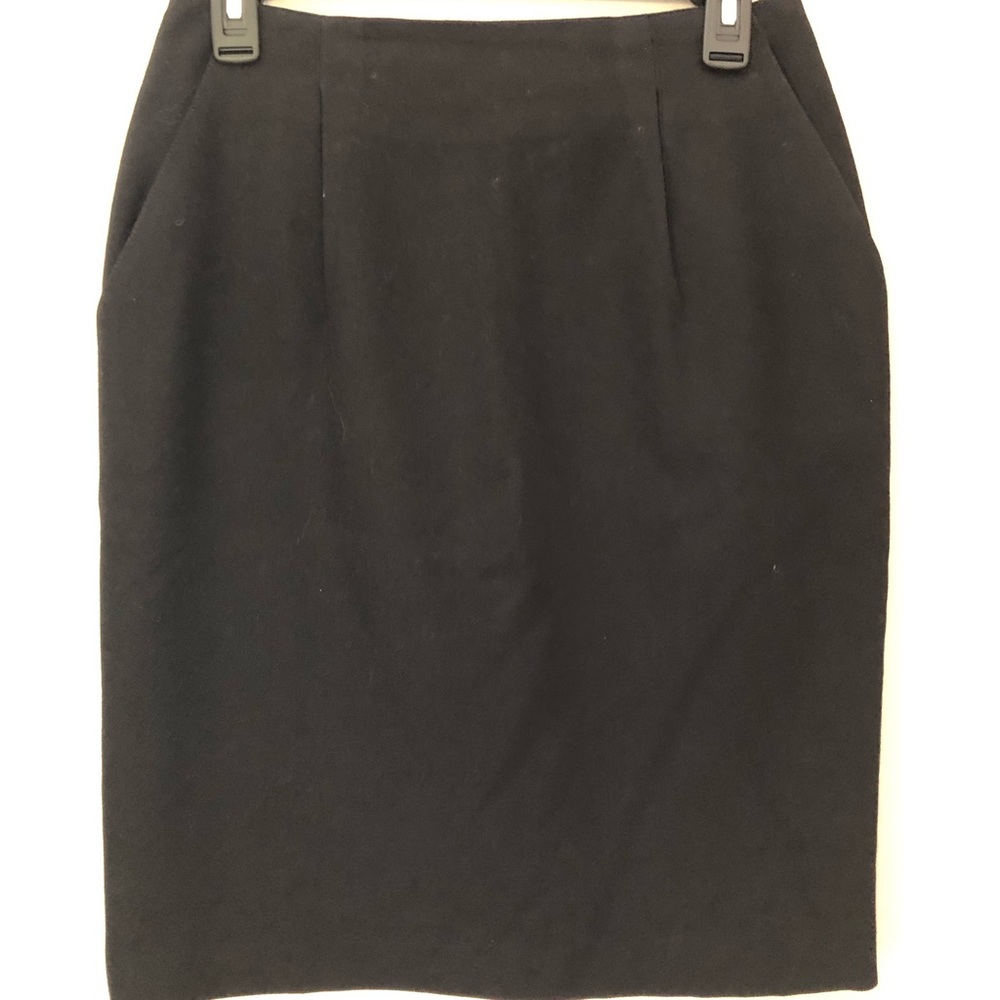 Black skirt
